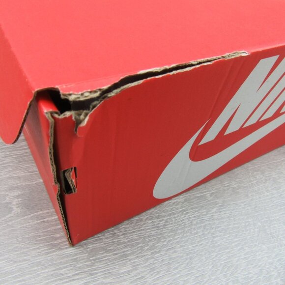 Nike Zoom Vomero 5 Athletic Shoes Mens Size 10 Total Orange Black NEW - Picture 16 of 16